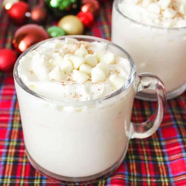 https://www.cupcakesandcutlery.com/wp-content/uploads/2019/09/white-hot-chocolate-to-drink.jpg