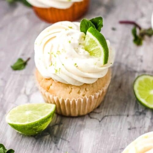 Boozy Moscow Mule Cupcakes Recipe - Cupcakes and Cutlery