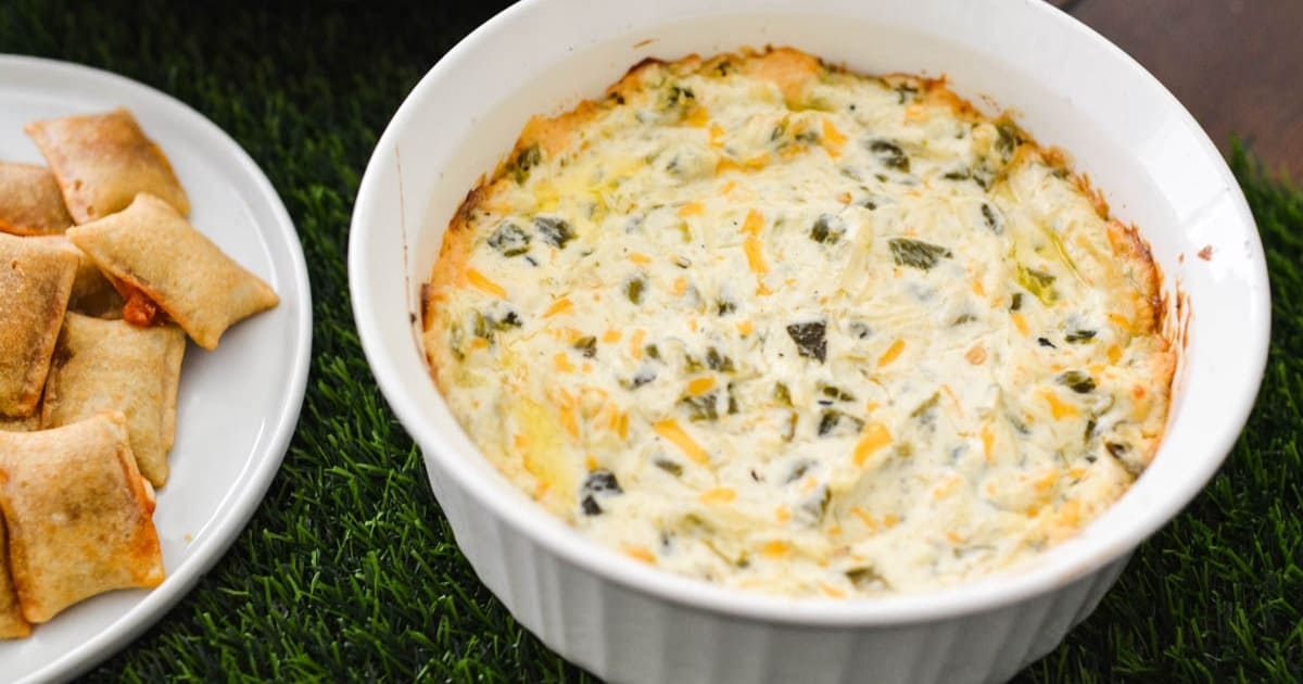 hot-and-cheesy-green-chile-dip-recipe-cupcakes-and-cutlery