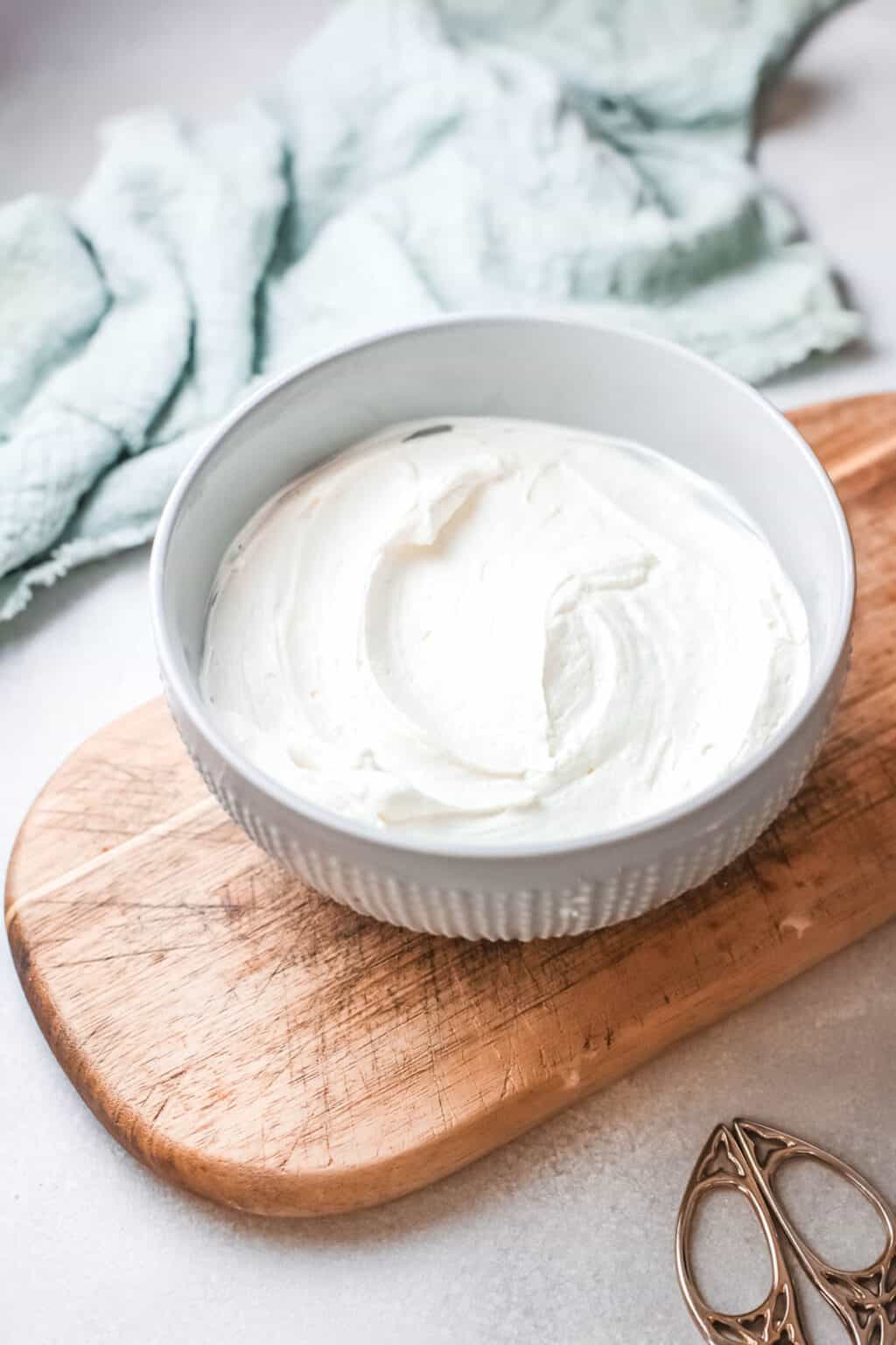 Best Quick and Easy Cool Whip Frosting Recipe