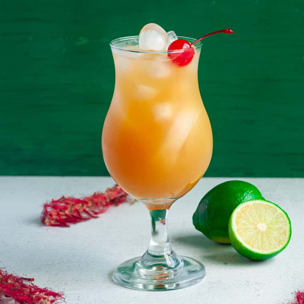 21 Simple Alcoholic Punch Recipes