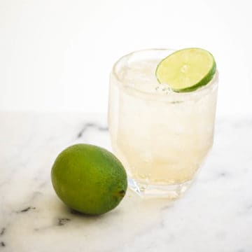 Tequila and Ginger Ale Recipe - Cupcakes and Cutlery