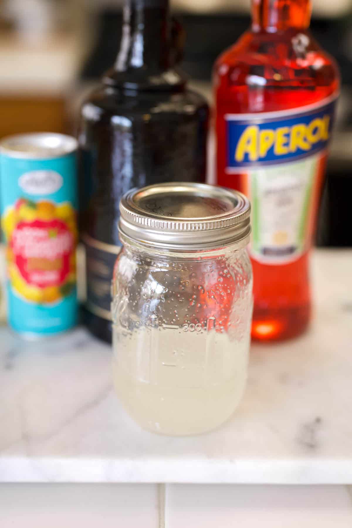 https://www.cupcakesandcutlery.com/wp-content/uploads/2023/04/no-cook-simple-syrup-for-cocktails.jpg